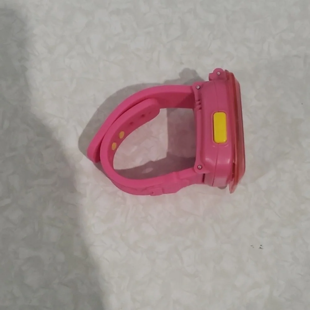 Vtech PAW PATROL SKYE LEARNING WATCH in PINK, Girls/Boys Ages 3-6 (NWOT or Box).